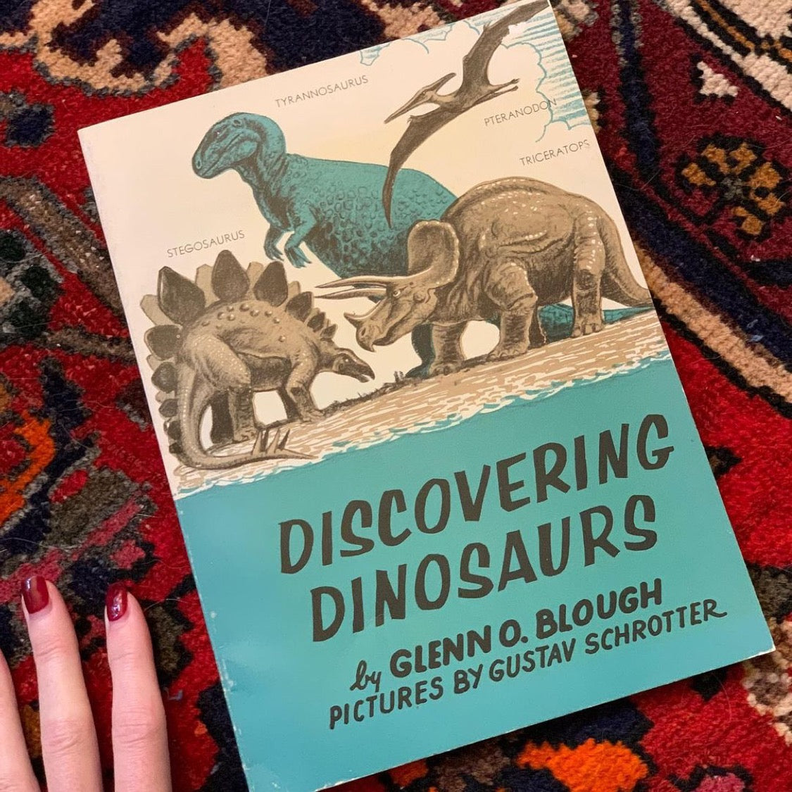 Discovering Dinosaurs (1960)